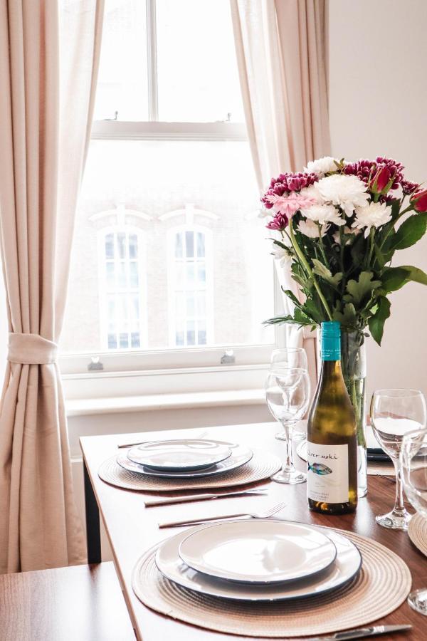 לונדון Modern & Spacious 1 Bedroom Clapham Junction Flat מראה חיצוני תמונה